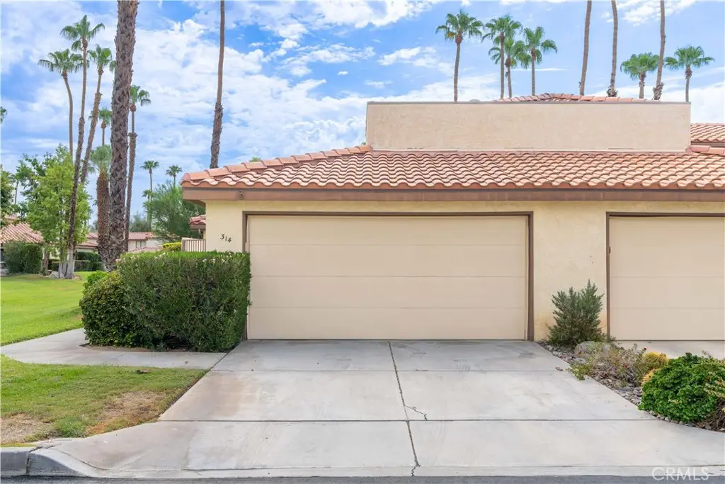 314 Lakewood, Palm Desert, CA 92260 - #1