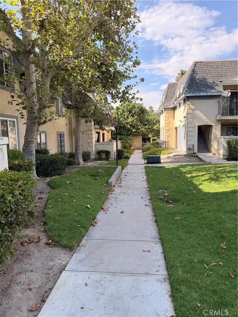 149 W 6th, San Bernardino, CA 92401 - #2