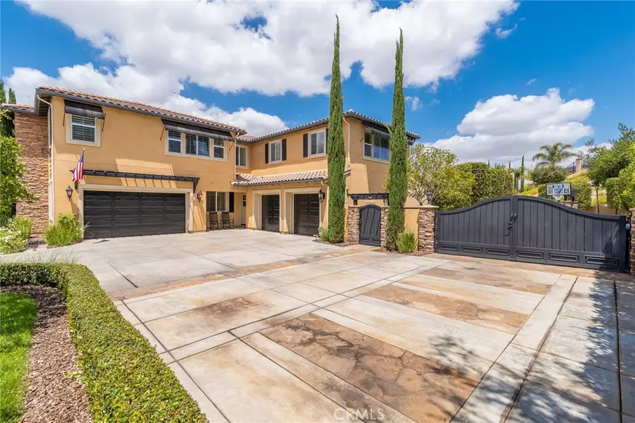 455 Wrightwood Court, Riverside, CA 92506 - #3