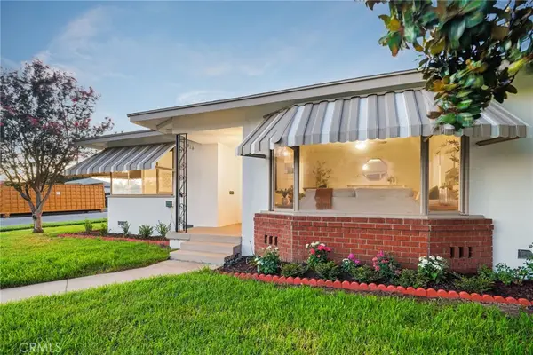 914 W 5th Street, Ontario, CA 91762