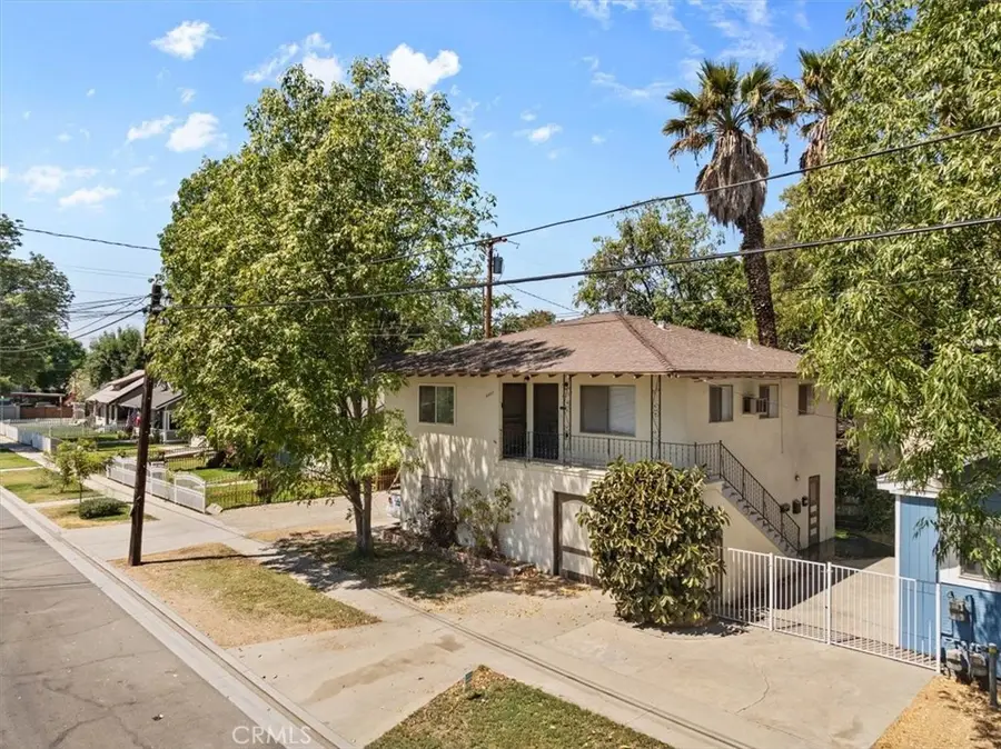 4204 12th Street, Riverside, CA 92501 - #2