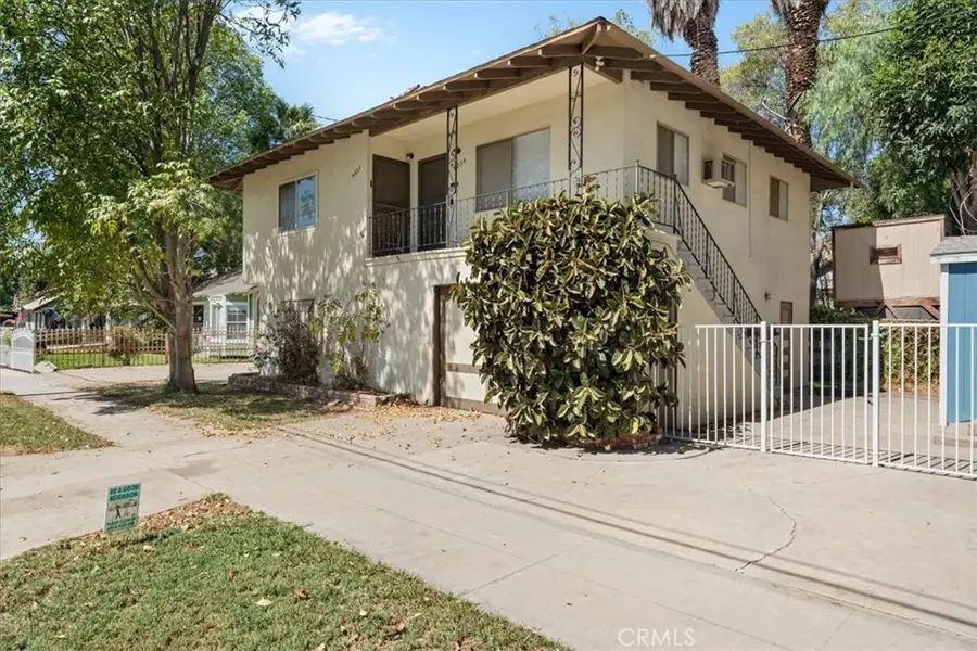 4204 12th Street, Riverside, CA 92501 - #3
