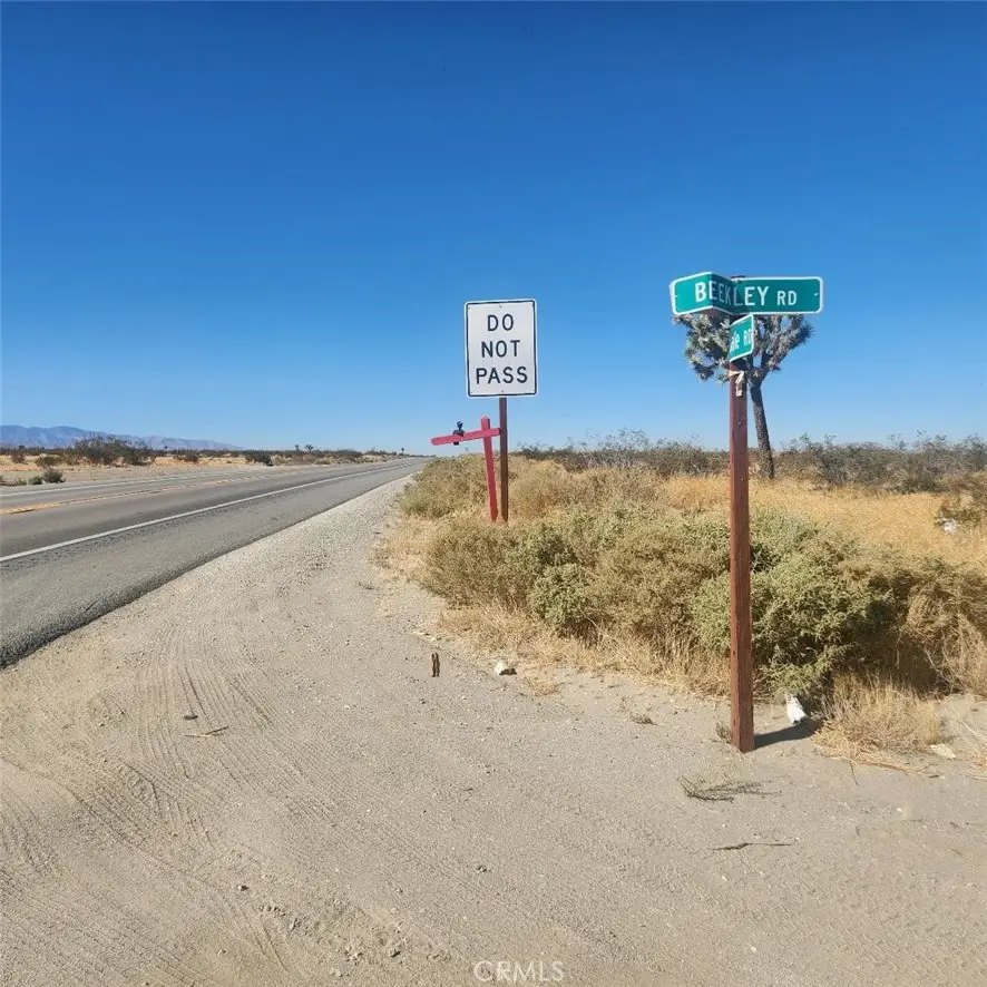 20 Palmdale Road, Pinon Hills, CA 92372 - #1