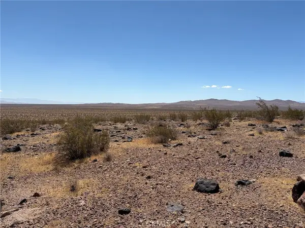 0 Em4800, Adelanto, CA 92301