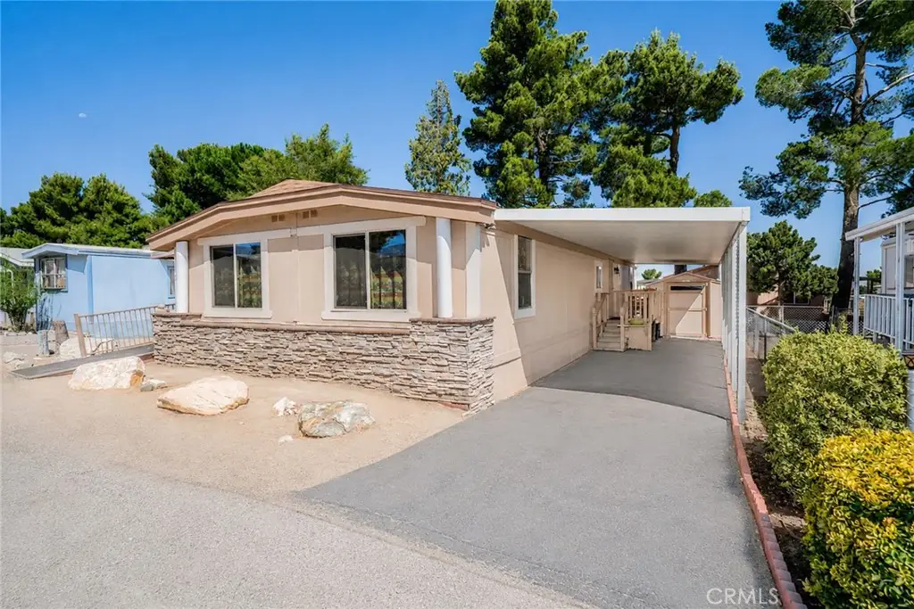 10200 Johnson #36, Phelan, CA 92371 - #1