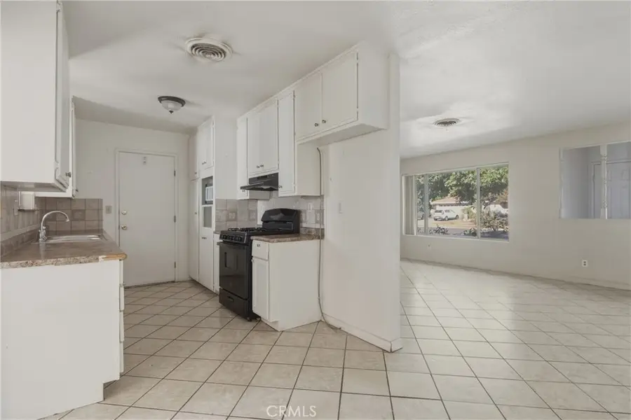 621 Brian, Hemet, CA 92544 - #3