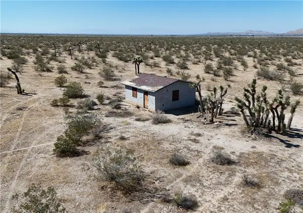 35805 165th Street E, Llano, CA 93544