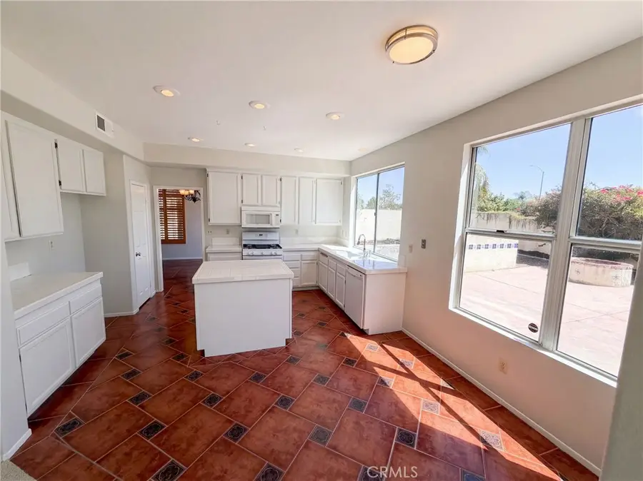 8932 Mesa Oak, Riverside, CA 92508 - #3