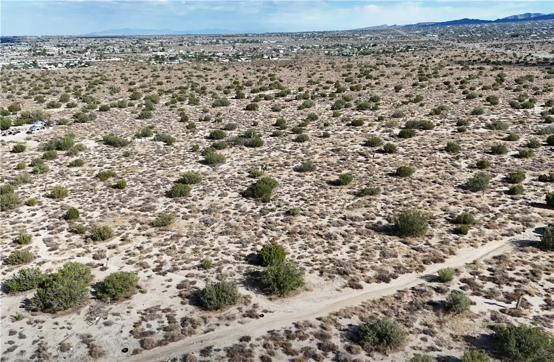 0 West St., Llano, CA 93544 - #1
