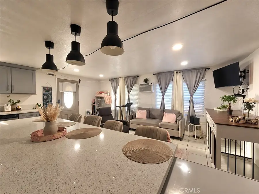 637 Brooks St #46, Ontario, CA 91762 - #3