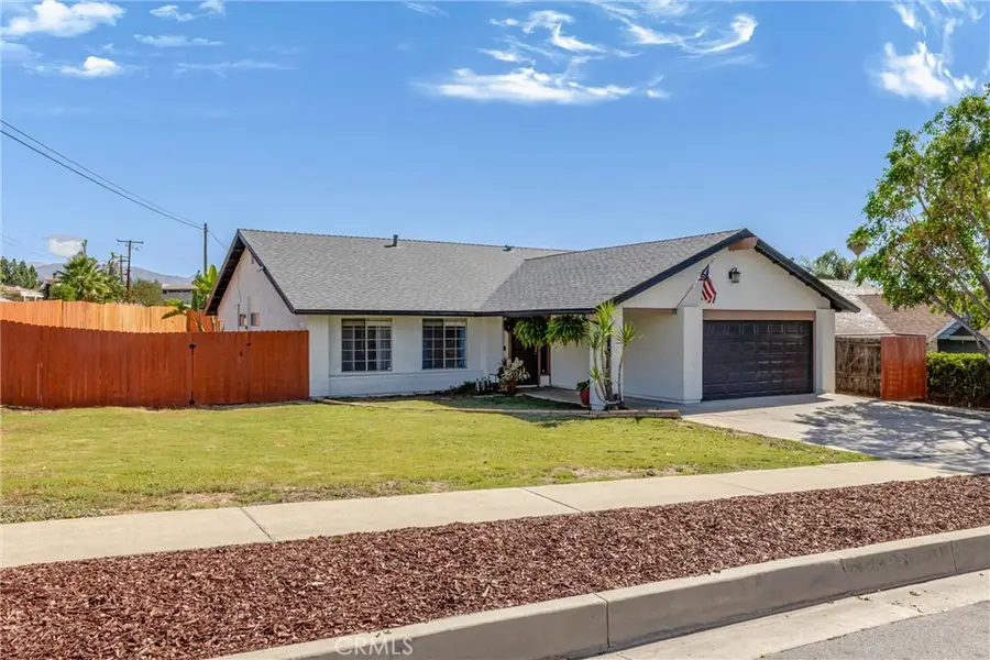 6993 La Praix Street, Highland, CA 92346 - #2