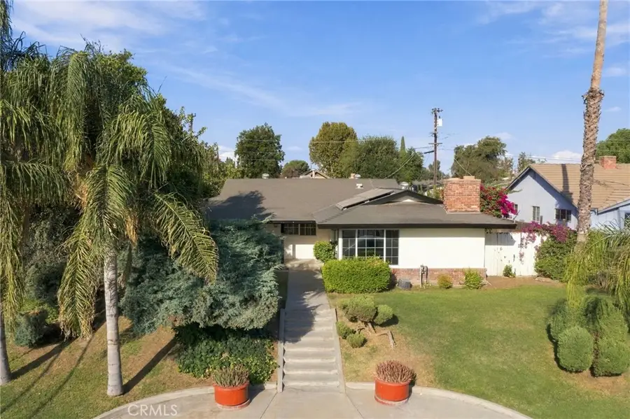 421 421 Brookhaven Dr, Bakersfield, CA 93304 - #2