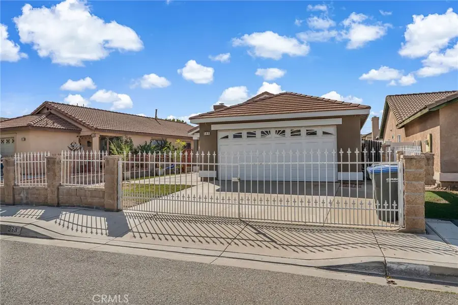 569 Award Drive, Colton, CA 92324 - #3