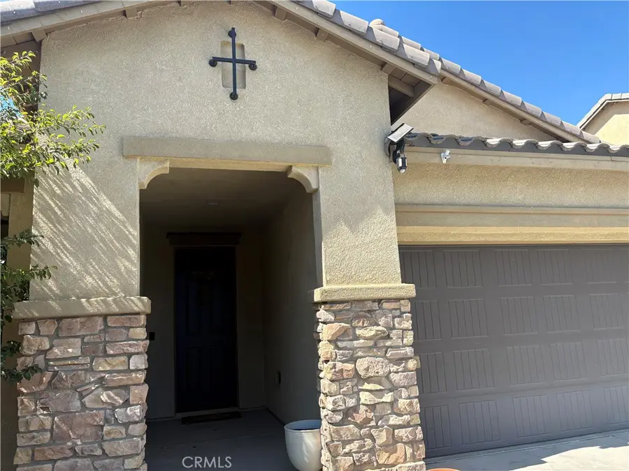 3672 Old Oak, San Jacinto, CA 92582 - #3