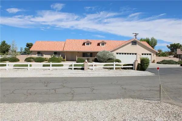 20060 Waco Court, Apple Valley, CA 92308
