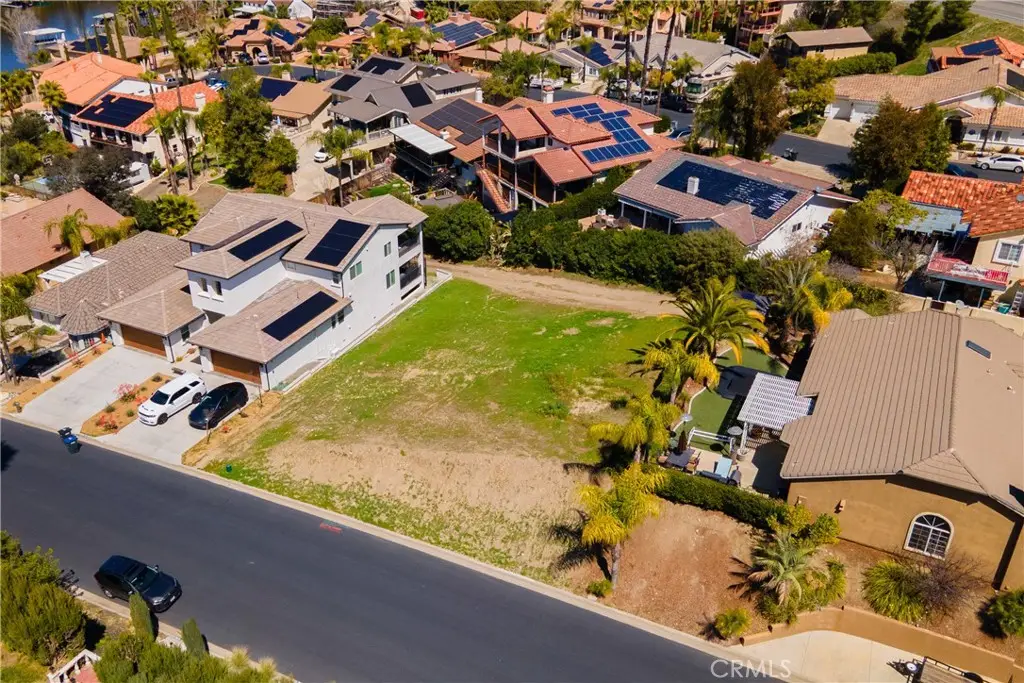 22760 Cascade Drive, Canyon Lake, CA 92587 - #1