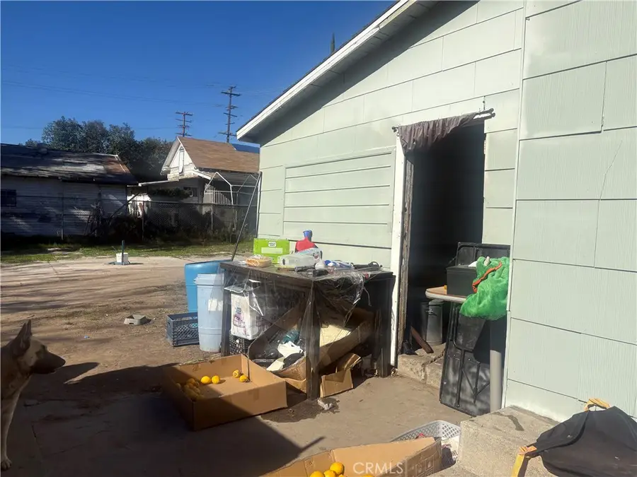 659 W 10th, San Bernardino, CA 92410 - #3