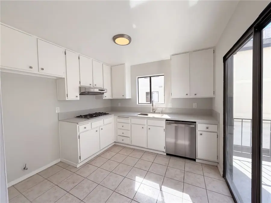 9620 Sepulveda #39, North Hills, CA 91343 - #3