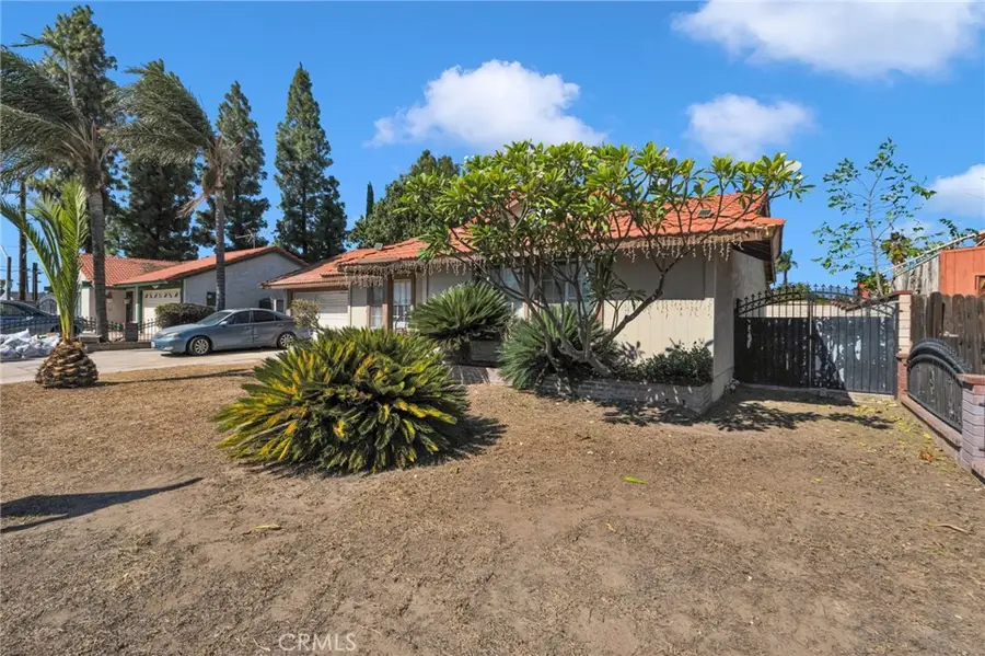 1282 W Hawthorne, Bloomington, CA 92316 - #3