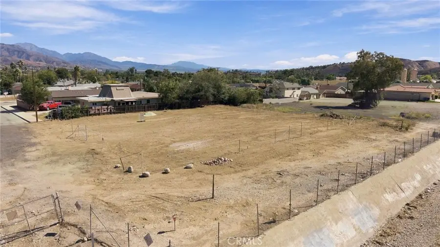 1275 W Hill, San Bernardino, CA 92407 - #2