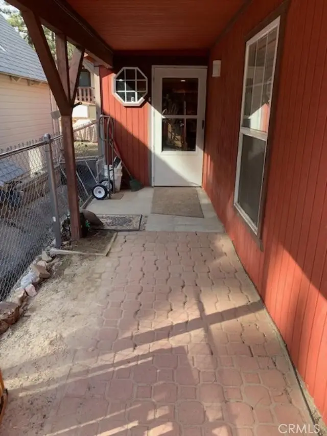 1105 W Rainbow Boulevard, Big Bear City, CA 92314 - #2