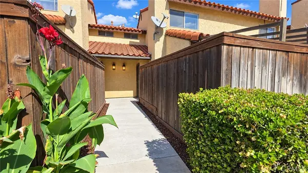 16600 Terrace Lane #F, Fontana, CA 92335