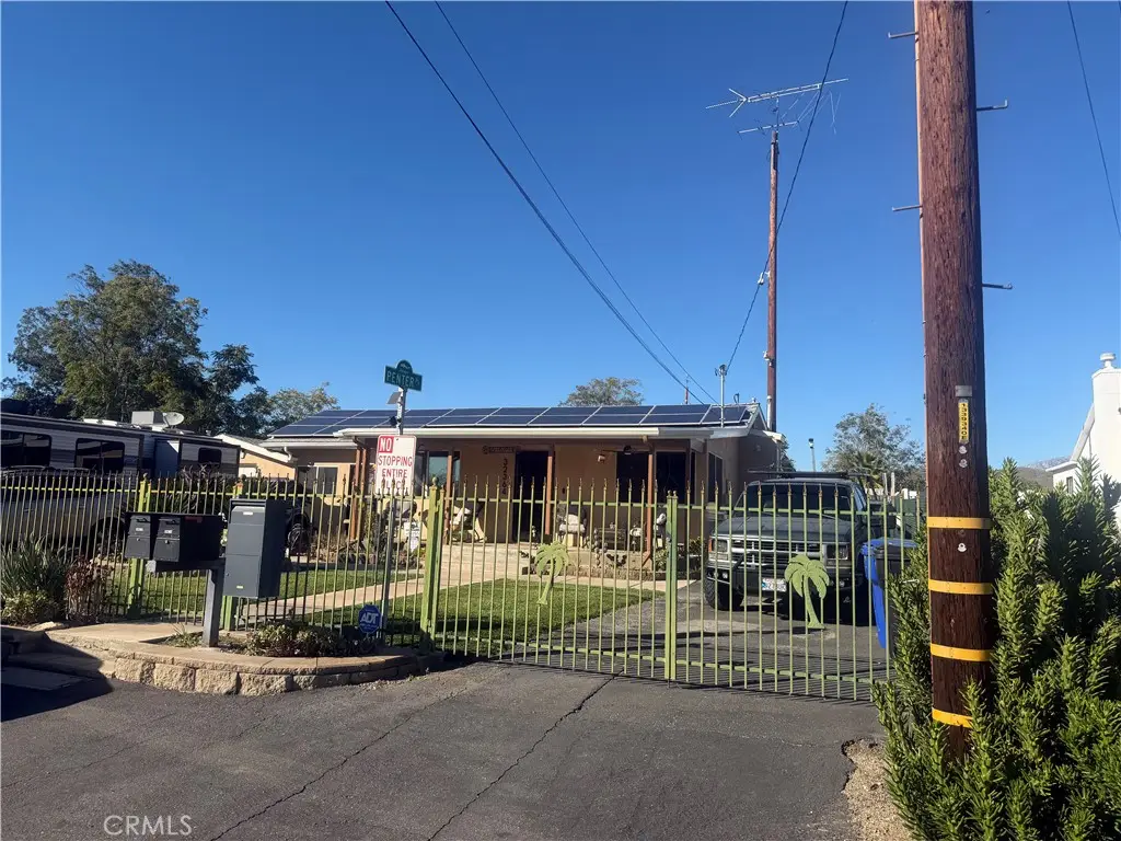 32364 Kentucky, Yucaipa, CA 92399 - #1