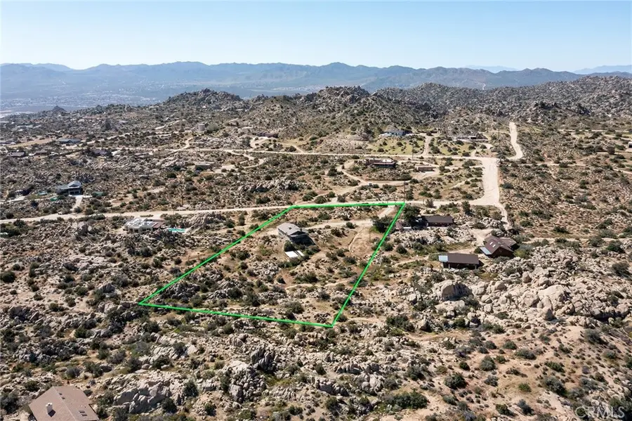 5550 Carlsbad Avenue, Yucca Valley, CA 92284 - #3