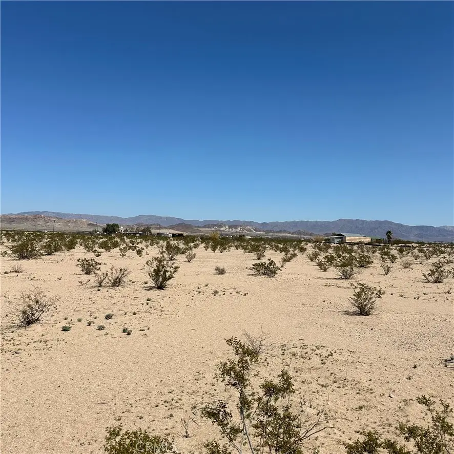1142 Samarkand Drive, Twentynine Palms Yucca Valley, CA 92277 - #3