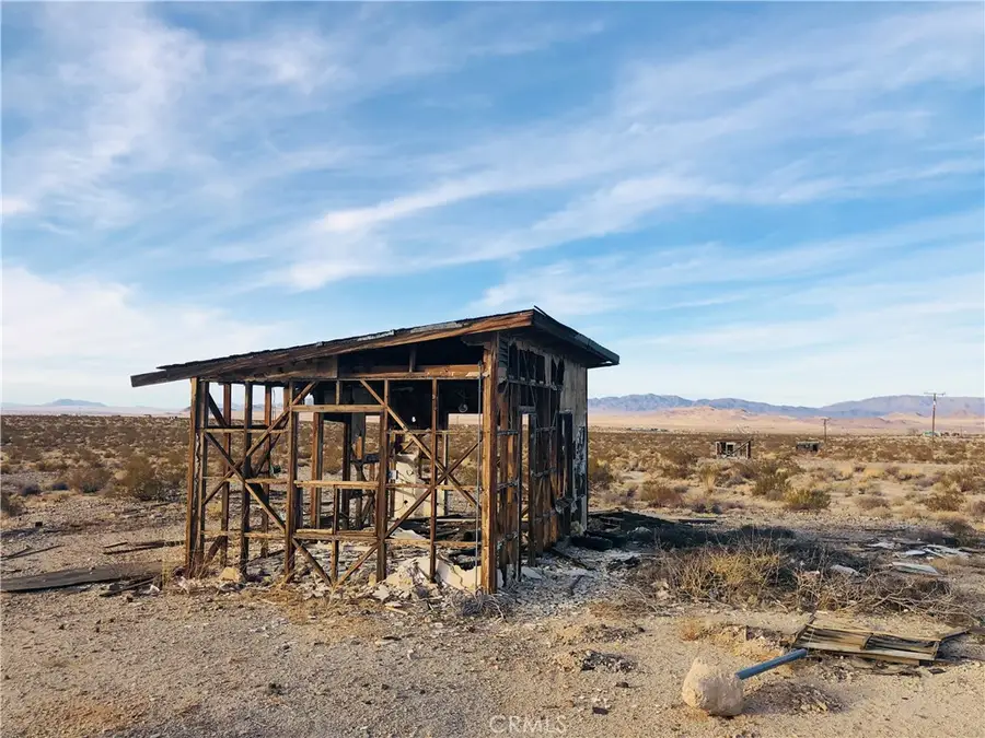 5 Pinto Mountain Road, Twentynine Palms Yucca Valley, CA 92277 - #3