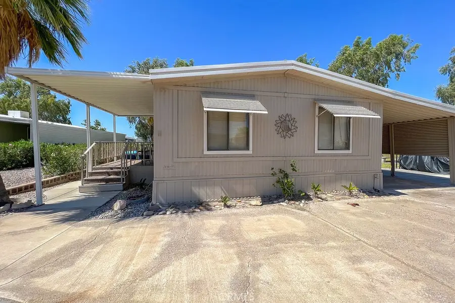 575 Beach Dr, Needles, CA 92363 - Image #2
