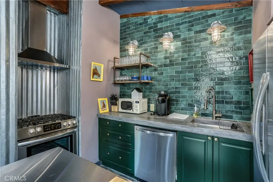 5969 Lorraine Road, Homestead Valley, CA 92285 - Image #2