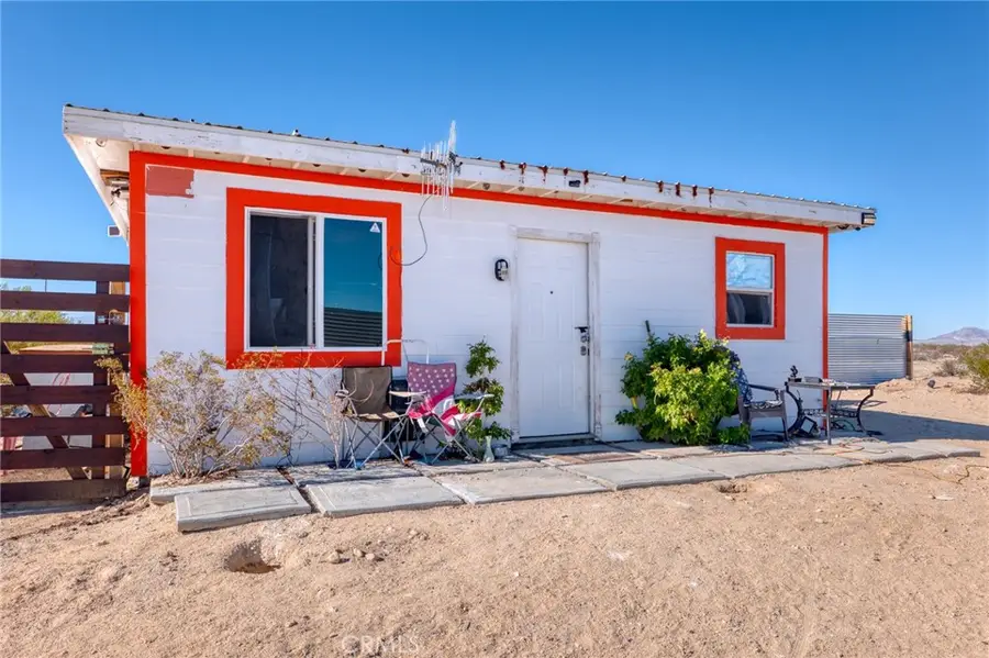 800 Brant Cross Road, Twentynine Palms Yucca Valley, CA 92277 - Image #2