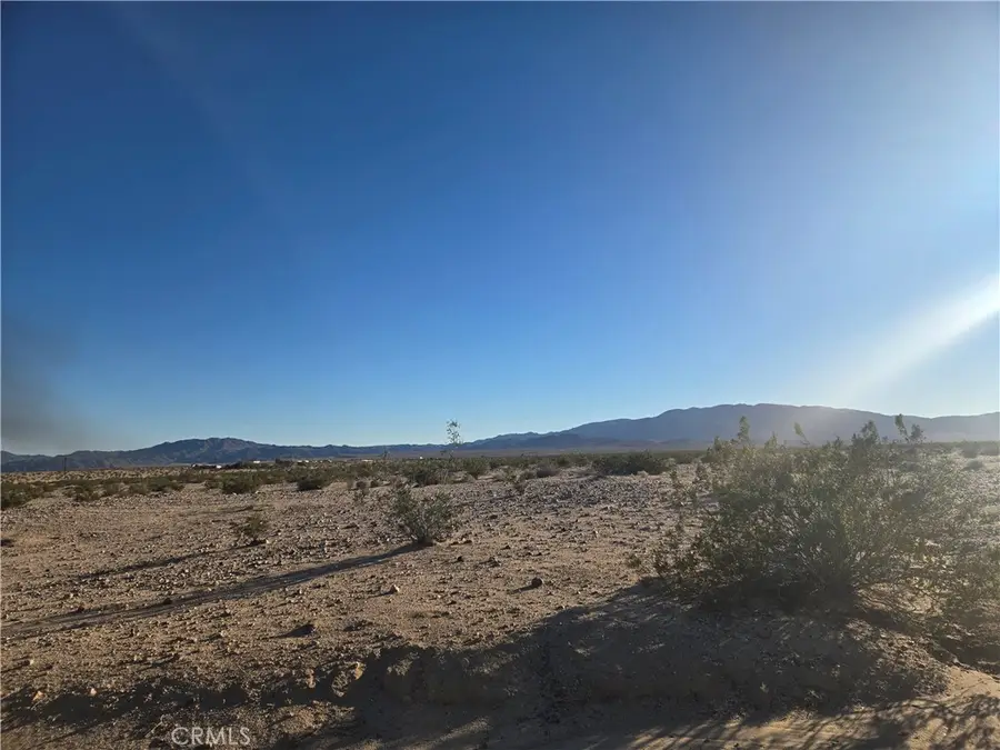 1234 Amboy Road, Twentynine Palms Yucca Valley, CA 92277 - #2