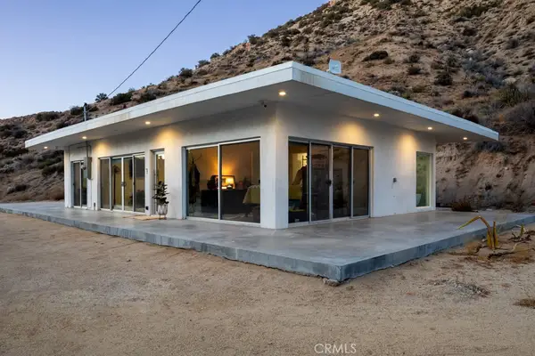 6595 Pioneertown, Yucca Valley, CA 92284