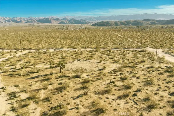 4084 Ocean Avenue, Joshua Tree, CA 92252