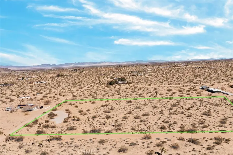 1225 Georges Lane, Landers, CA 92285 - #2