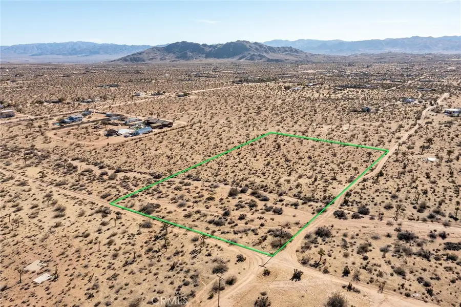 59525 La Crescenta Drive, Yucca Valley, CA 92284 - #3