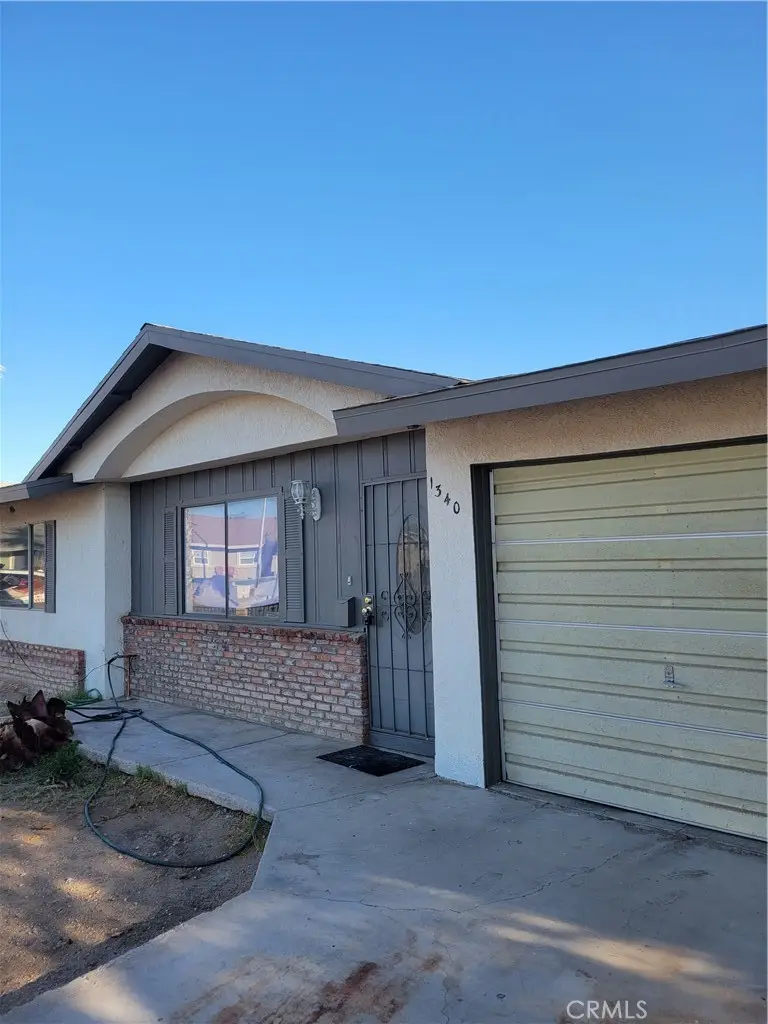 1340 Larchwood, Needles, CA 92363 - #3