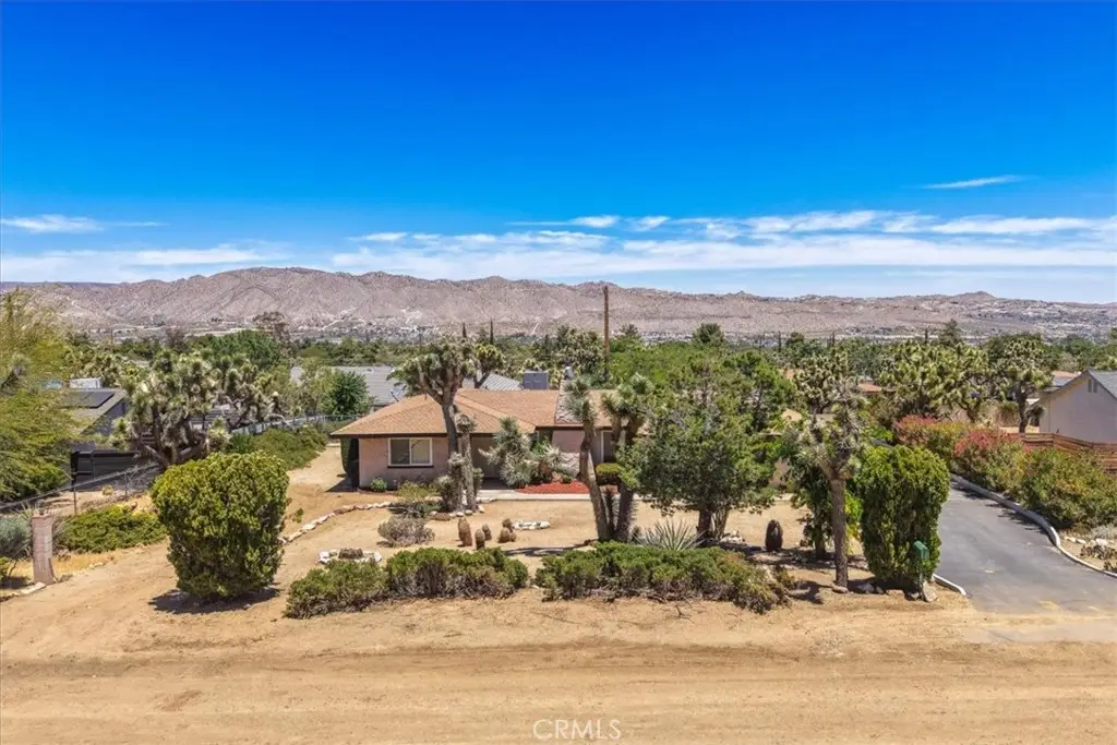 56472 El Dorado Drive, Yucca Valley, CA 92284 - #1