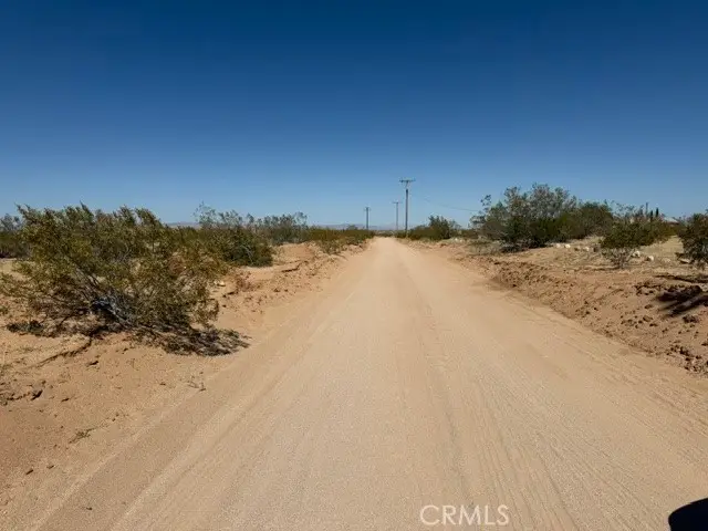 1234 Saturn, Joshua Tree, CA 92252 - #3