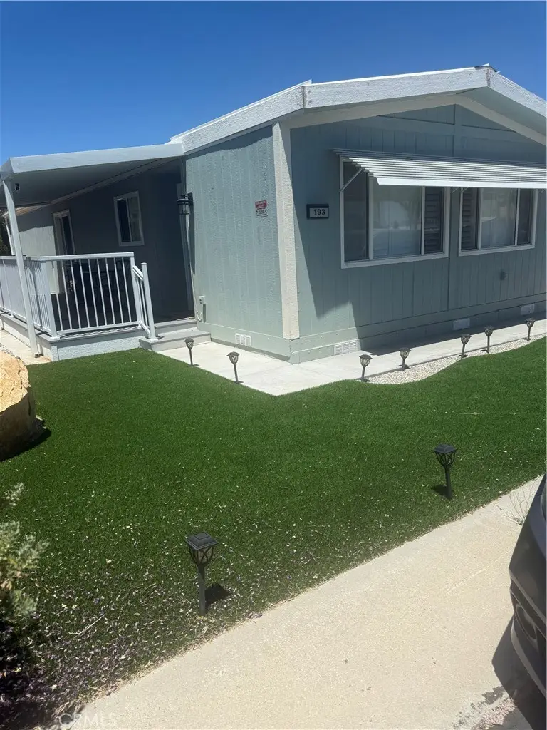 7501 Palm Ave, Yucca Valley, CA 92284 - #1