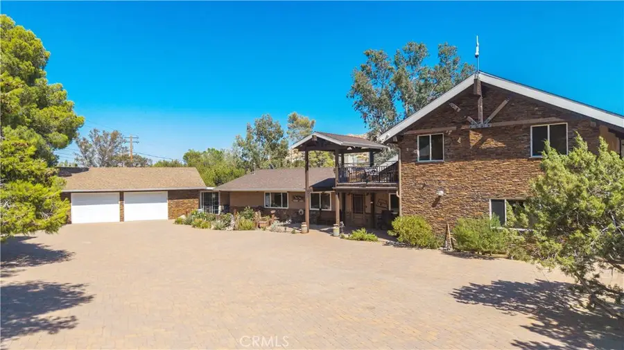 48869 Paradise Avenue, Morongo Valley, CA 92256 - #2