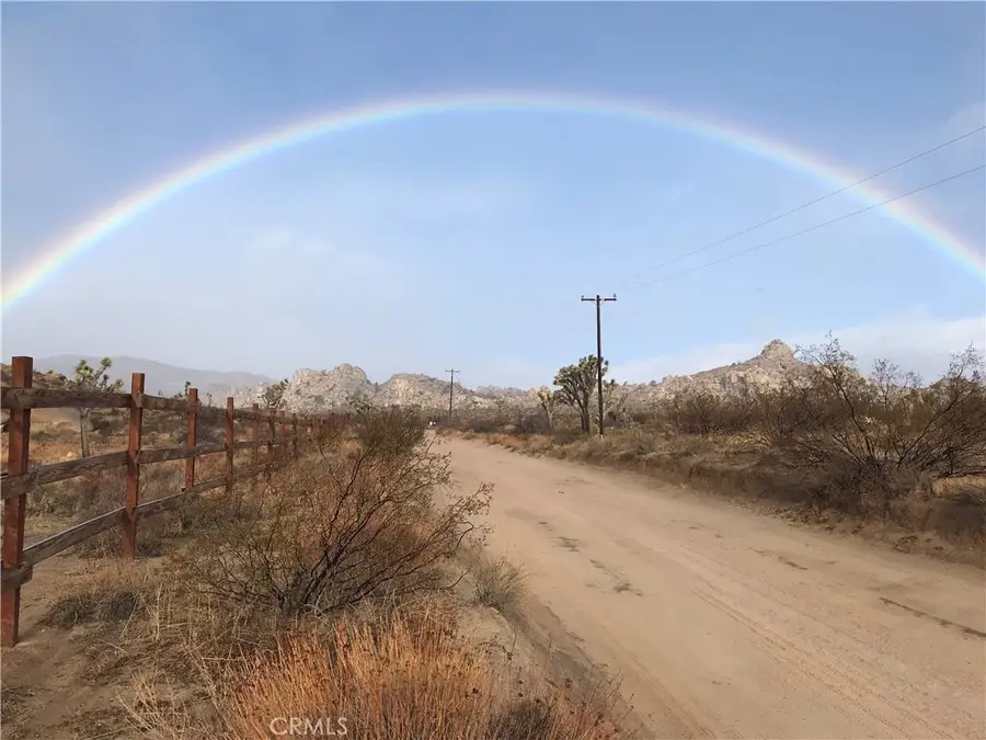 100 Gods Way Love Rd Road, Pioneertown, CA 92268 - #2
