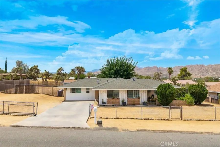 7562 Acoma Trail, Yucca Valley, CA 92284 - #2