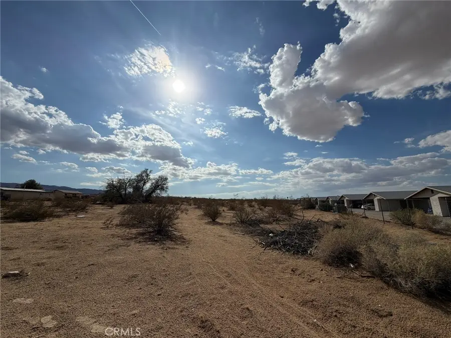 5266 Adobe, Twentynine Palms, CA 92277 - #3