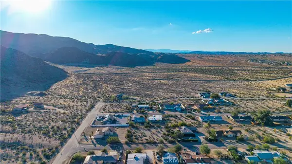 7062 Estrella Avenue, 29 Palms, CA 92277