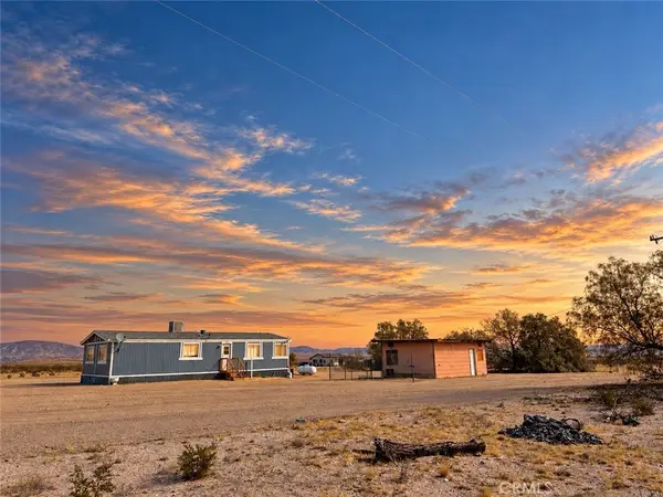 60575 Joshua Tree Lane, Landers, CA 92285