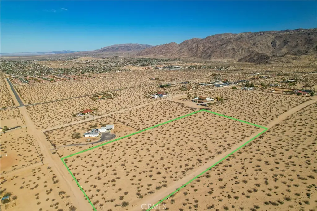 10 Noels Knoll Road, Twentynine Palms, CA 92277 - #1