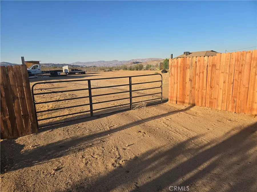 55560 Massachusets Avenue, Landers, CA 92285 - #3